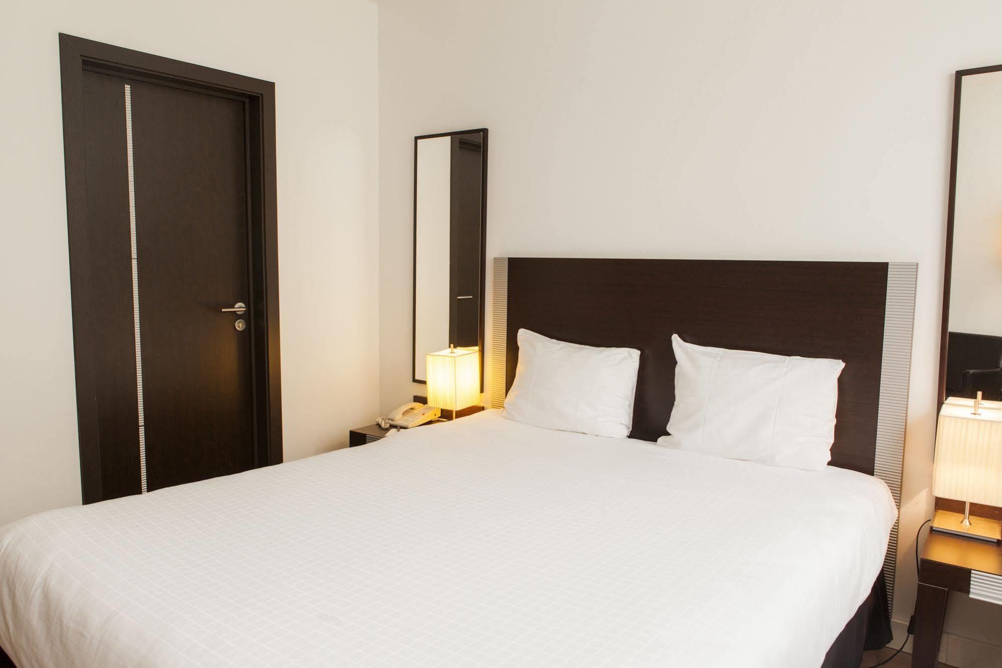 Progress Hotel Saint-Josse-ten-Noode Ngoại thất bức ảnh